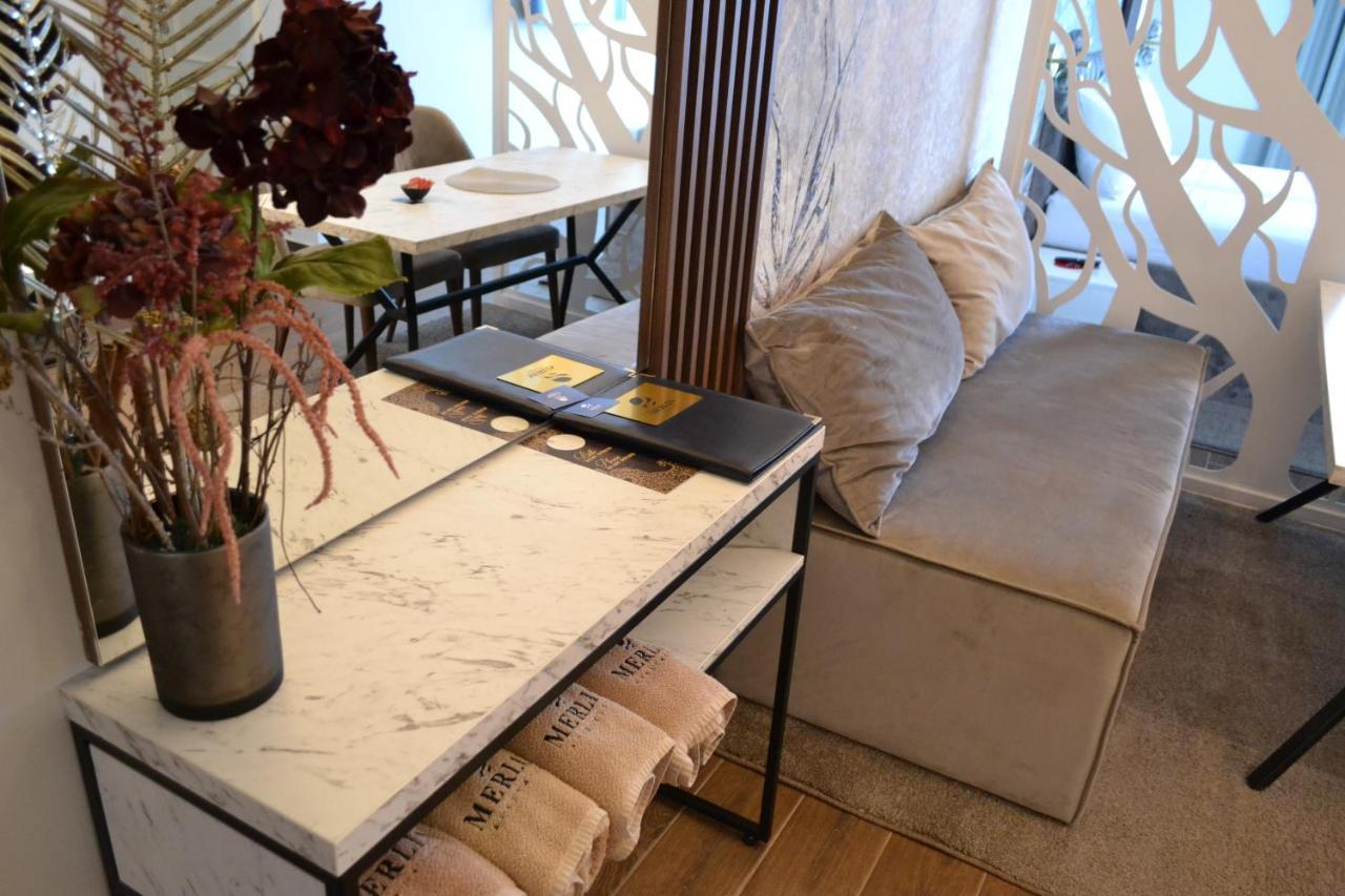 Apartments Merlin Dobra Voda Dış mekan fotoğraf