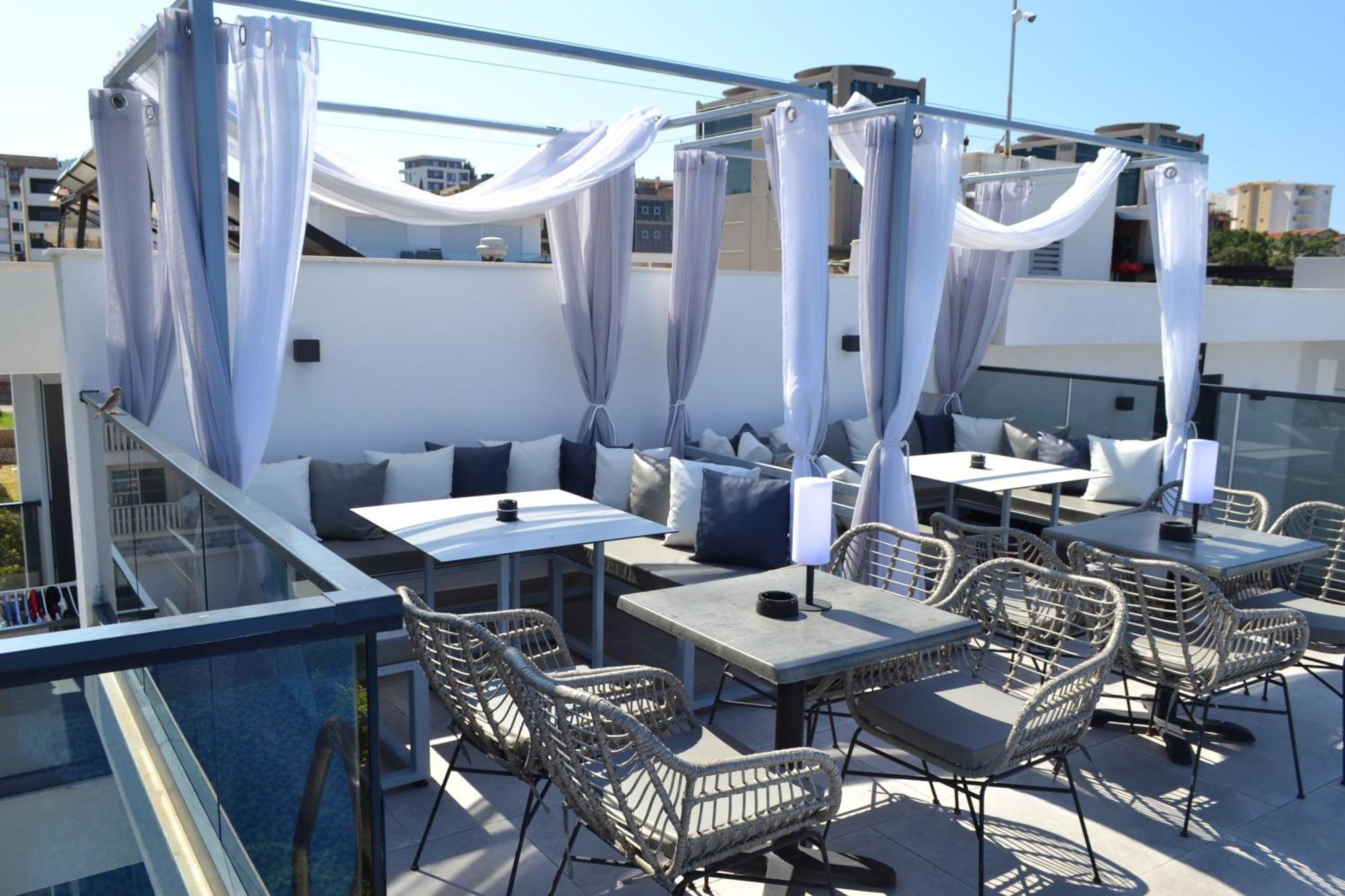 Apartments Merlin Dobra Voda Dış mekan fotoğraf